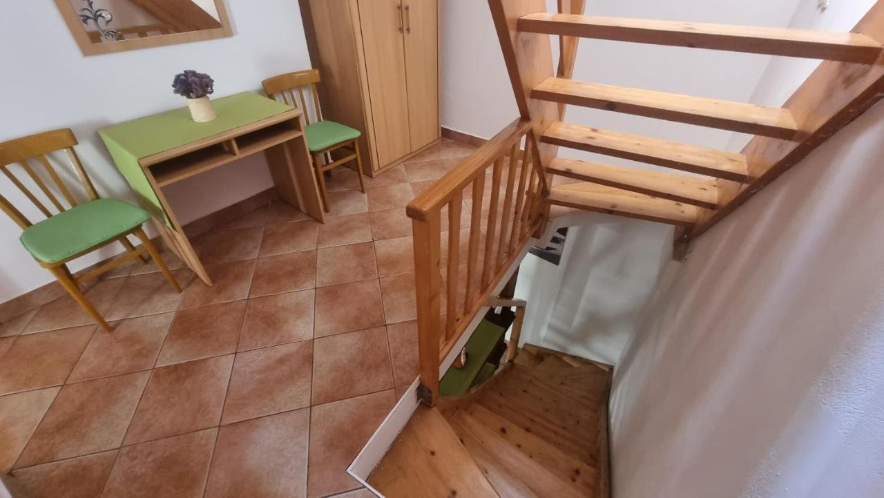 Apartment Igor With Balcony And Sea View Baška Exterior foto